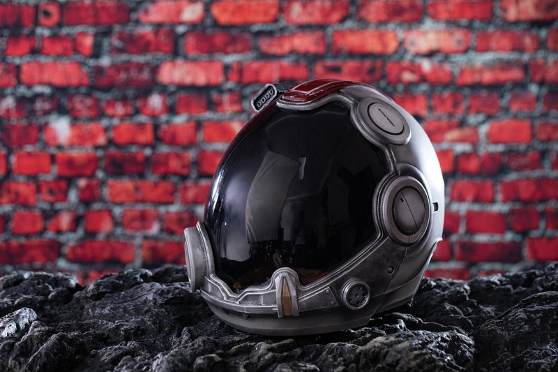 【New Arrival】Xcoser 1:1 Game Starfield Helmet Cosplay Props Replicas Resin Full Head Adult